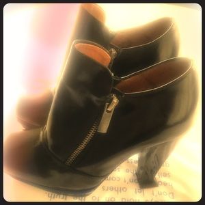Fluevog Trinity Zion booties